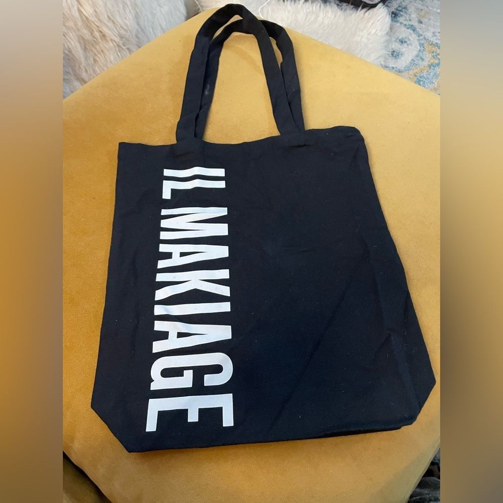 Il Makiage Everything But My Emotional Baggage Tote Bag - Picture 3 of 4